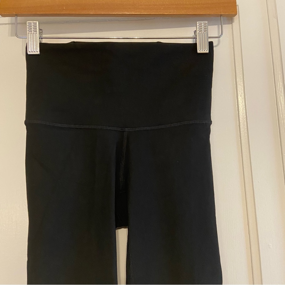 Lululemon Mapped Out high rise tights - Picture 6 of 8